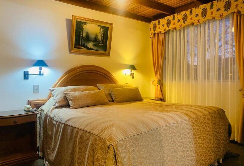 בית מלון כפרי Küyen Ko Pucón