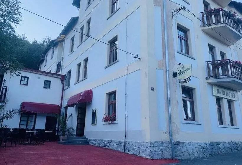 Uniqhotel česky šternberk