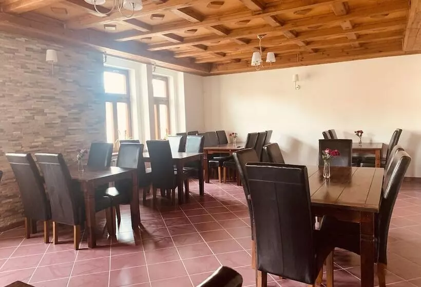 Uniqhotel česky šternberk