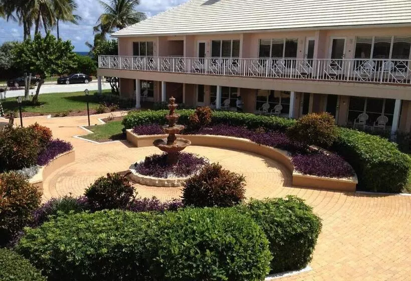 Dover House Resort