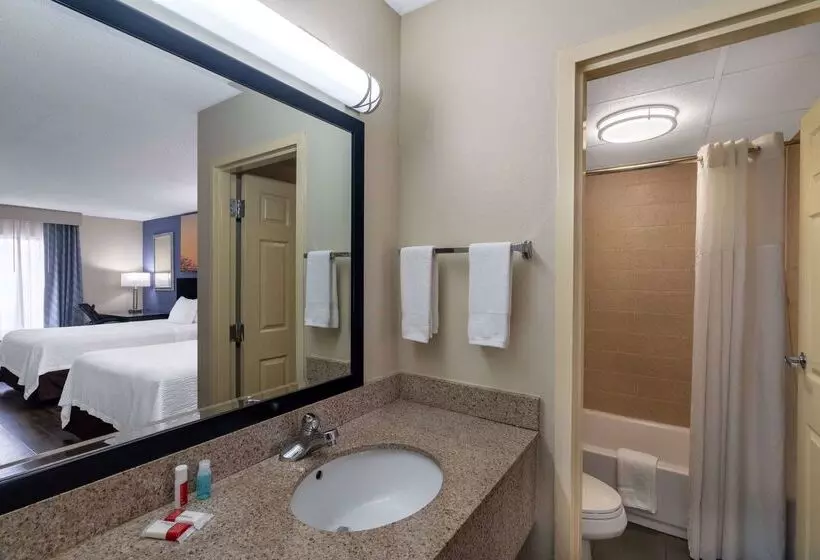 فندق Days Inn By Wyndham Clarksville North Exit 4