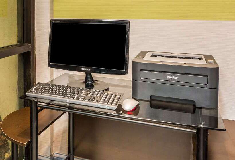 Otel Days Inn By Wyndham Virginia Beach At The Beach