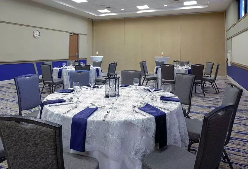 فندق Doubletree By Hilton Palm Beach Gardens