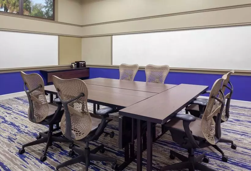 فندق Doubletree By Hilton Palm Beach Gardens