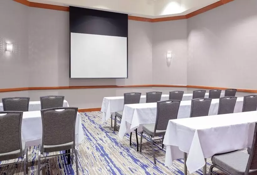 فندق Doubletree By Hilton Palm Beach Gardens