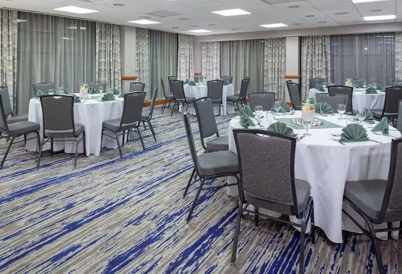 فندق Doubletree By Hilton Palm Beach Gardens