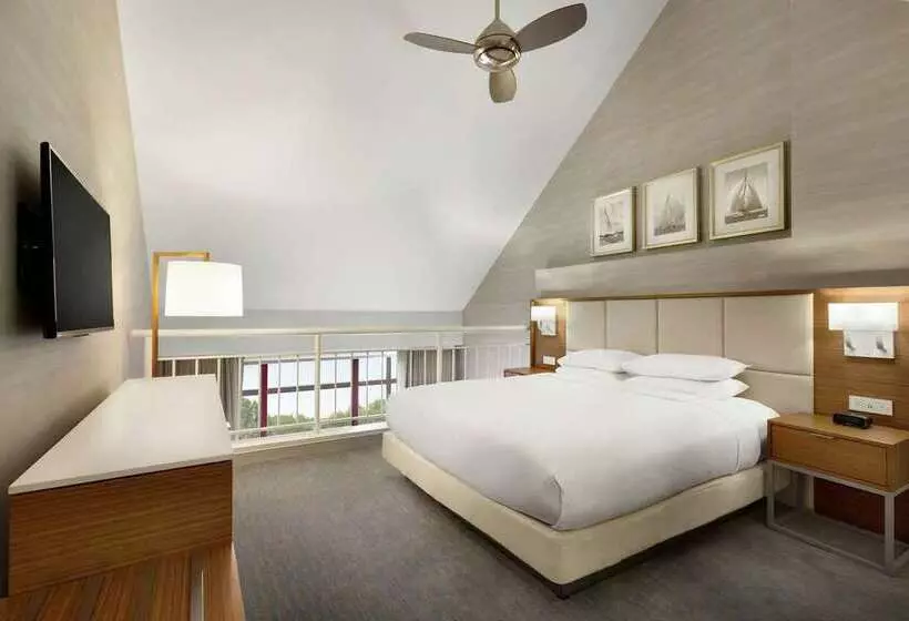 Doubletree Suites By Hilton Hotel Boston   Cambridge