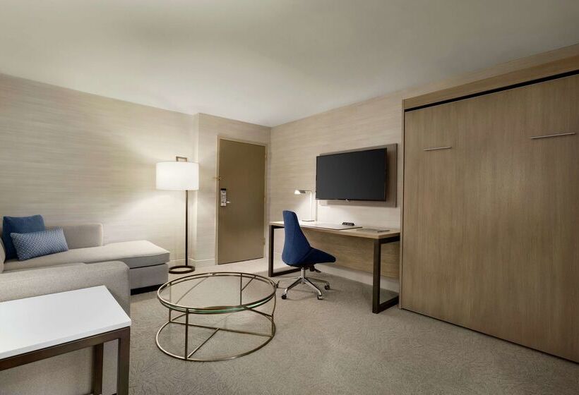 Doubletree Suites By Hilton Hotel Boston Cambridge