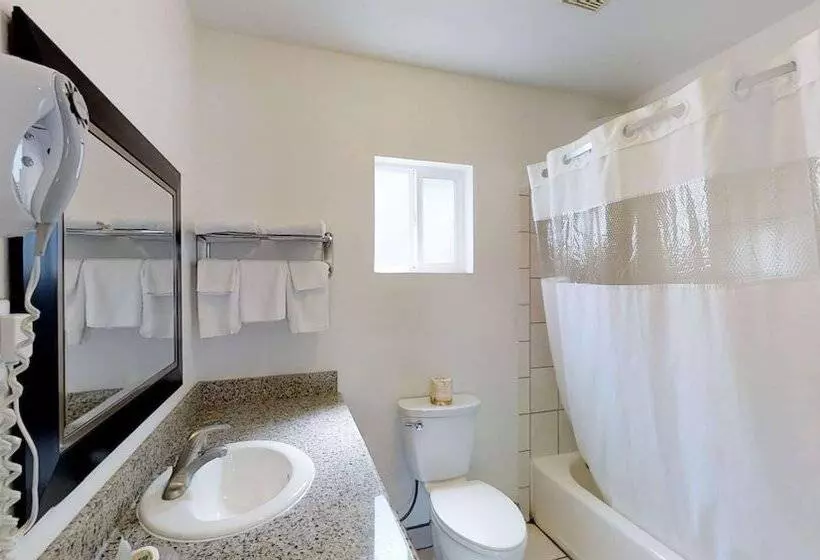 Отель Napa Discovery Inn