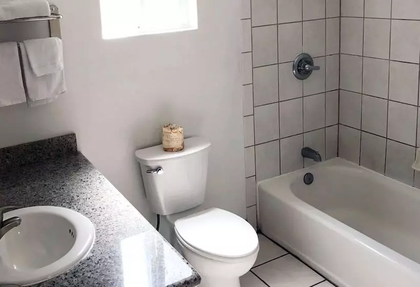 Отель Napa Discovery Inn