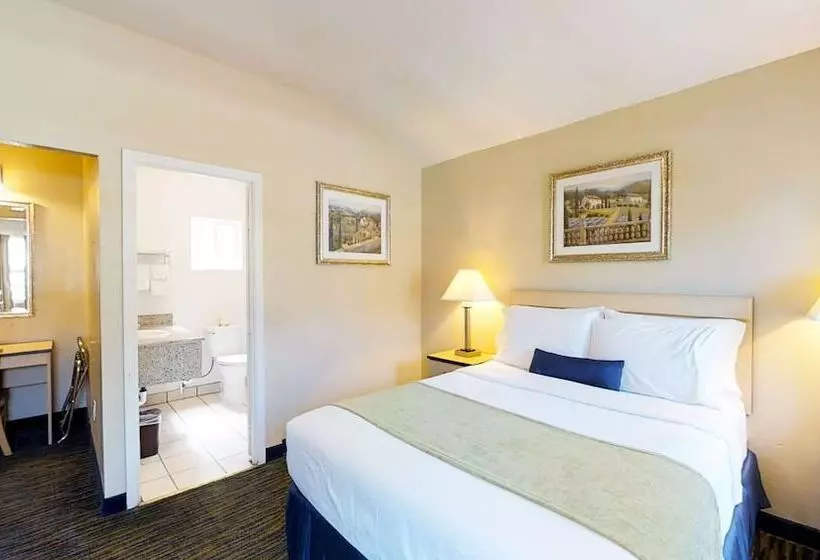 Отель Napa Discovery Inn