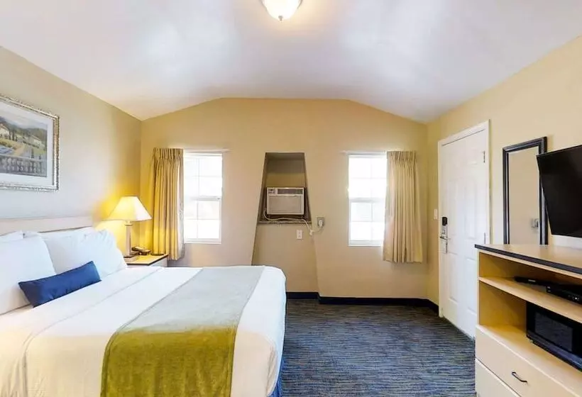 Отель Napa Discovery Inn