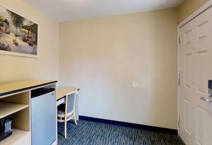 Отель Napa Discovery Inn