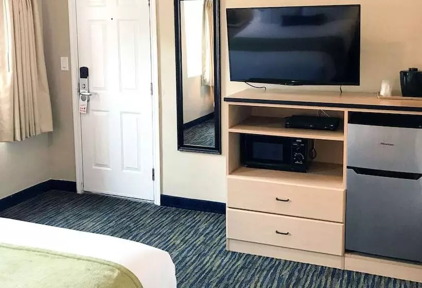 Отель Napa Discovery Inn