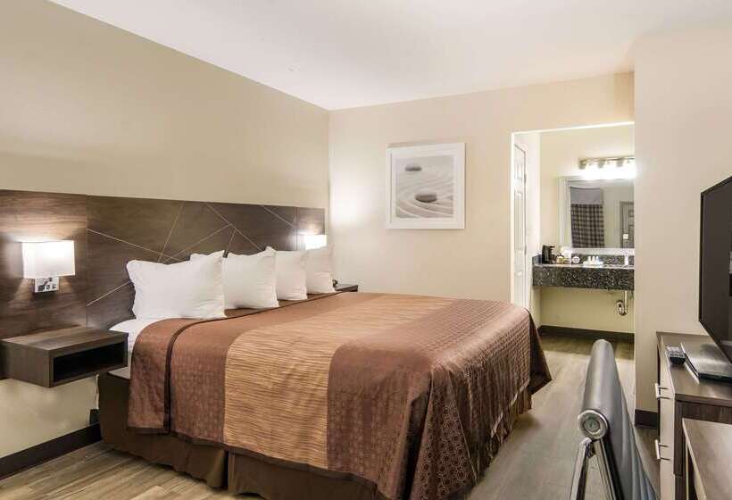 فندق Quality Inn & Suites Dallas Cityplace