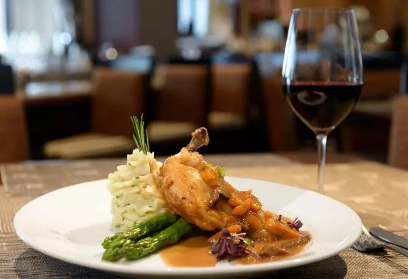 호텔 Sheraton Suites Orlando Airport