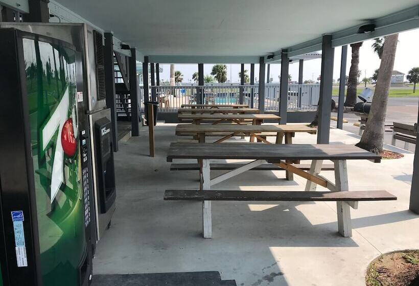 בית מלון כפרי Blue Wave Inn