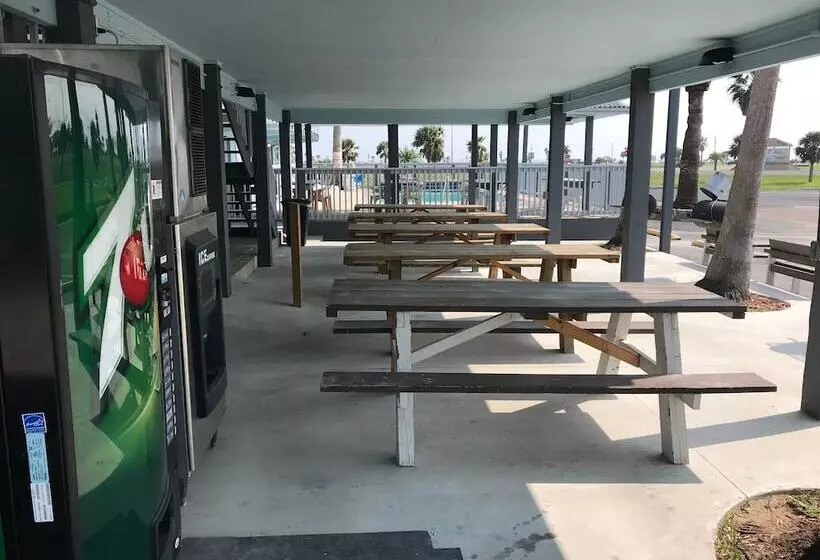 호텔 Blue Wave Inn