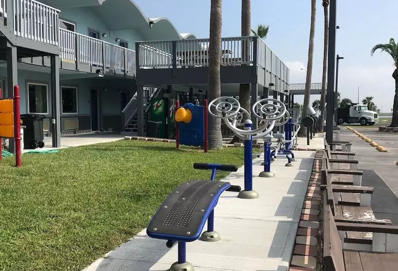 호텔 Blue Wave Inn