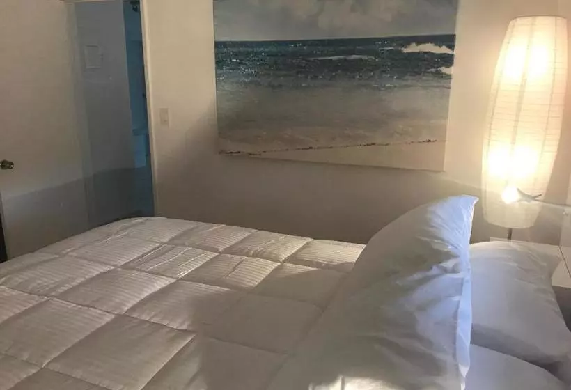 Wave Beach Vacation Rentals