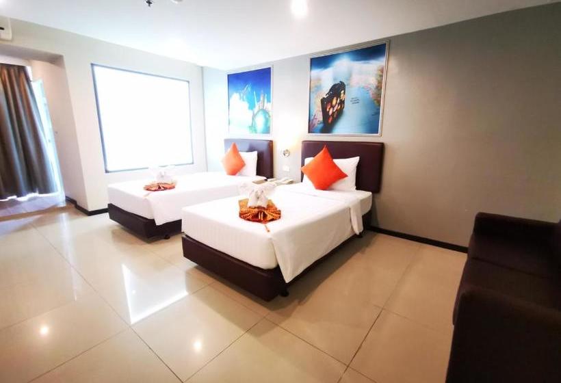 호텔 Hfive Suvarnabhumi