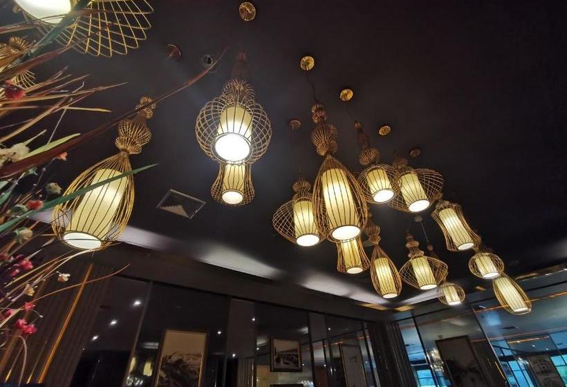 호텔 Hfive Suvarnabhumi