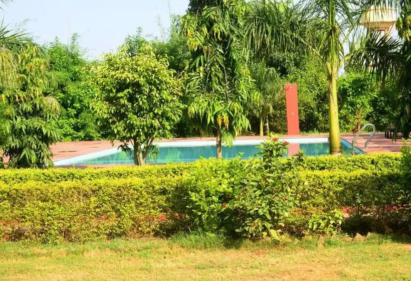 ホテル Motibagh