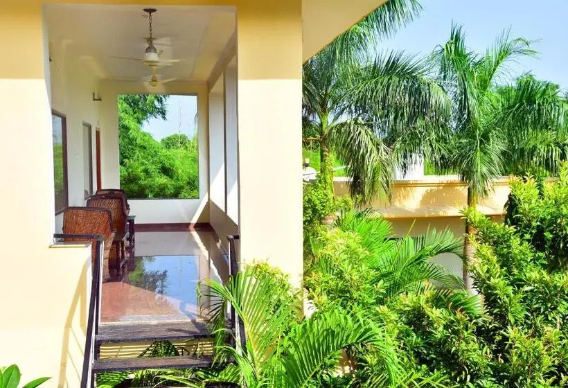 Hotelli Motibagh Resort