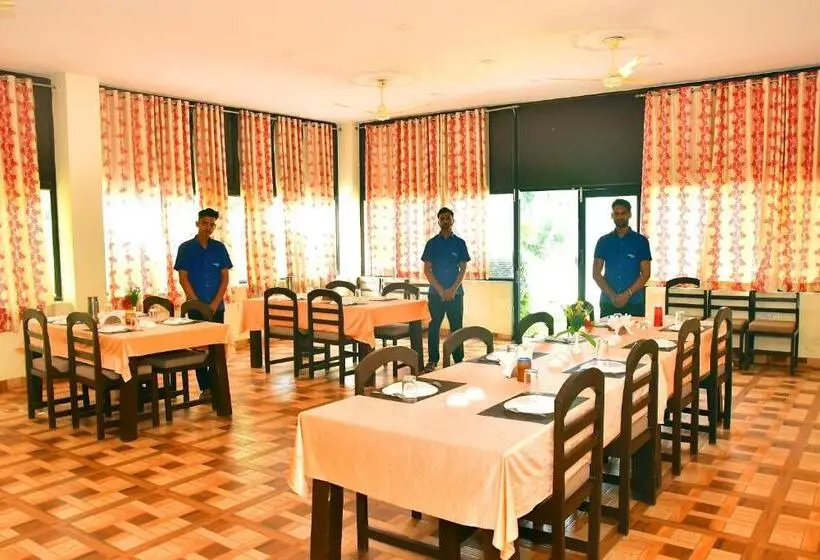 Hotelli Motibagh Resort