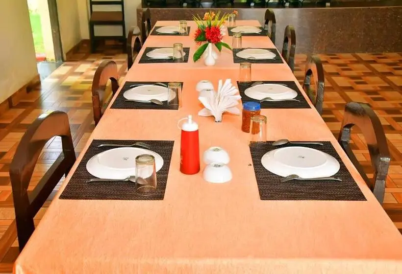 Hotelli Motibagh Resort