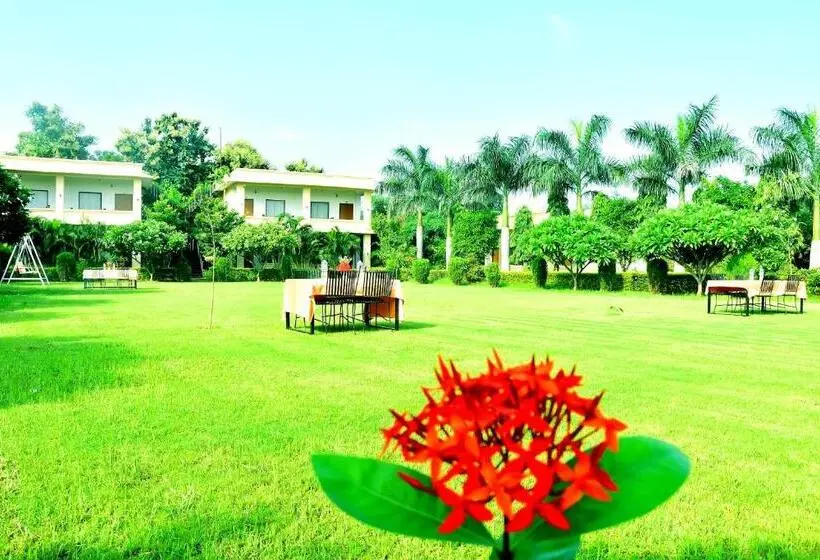 Hotelli Motibagh Resort