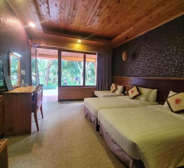 هتل Tan Son Nhat Con Dao Resort