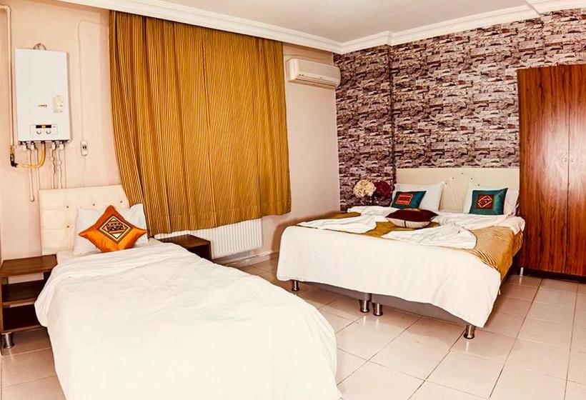 Hotel White Palace Apart  Old City