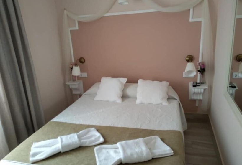 פנסיון Emperador Augusto