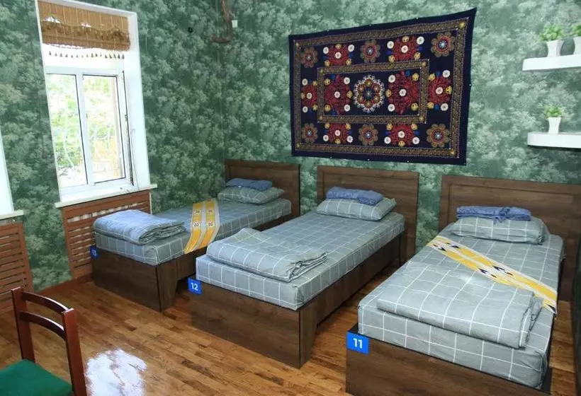 Yellow Hostel Dushanbe