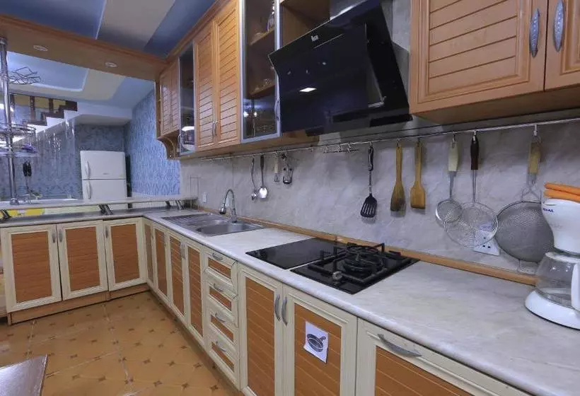 Yellow Hostel Dushanbe