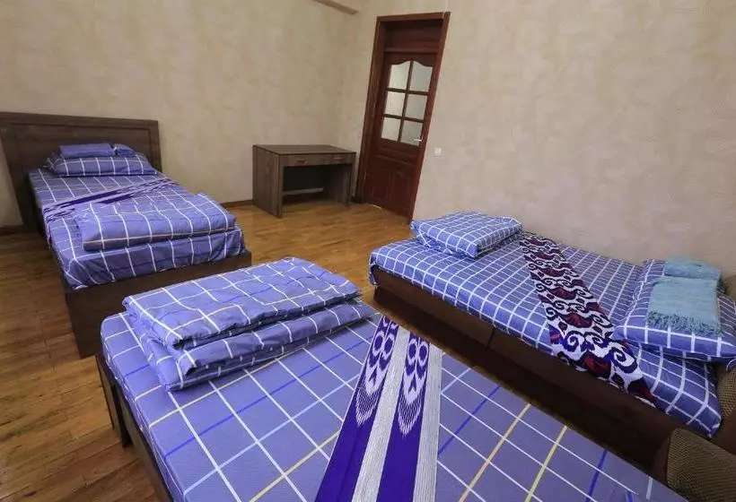 Yellow Hostel Dushanbe