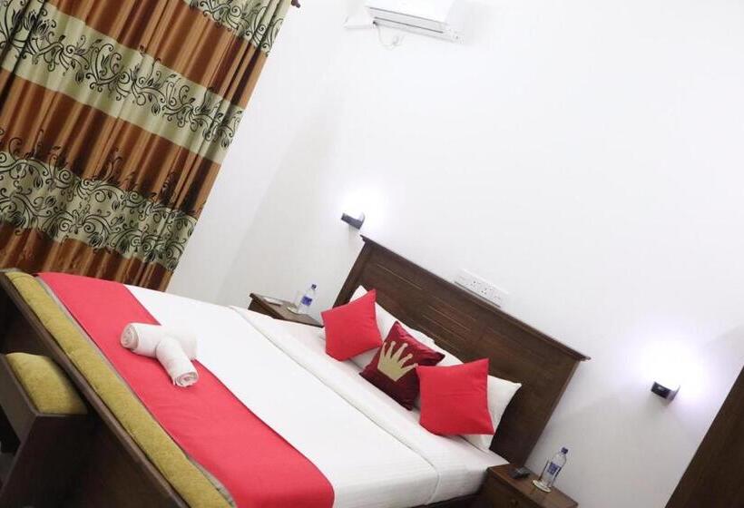 پانسیون Ryan Residence & Restaurant