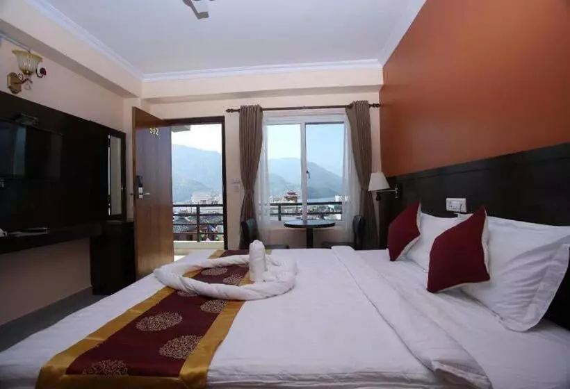 هتل Eco Tree Pvt. Ltd