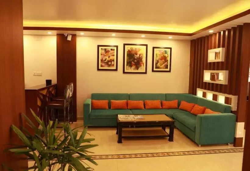 هتل Eco Tree Pvt. Ltd