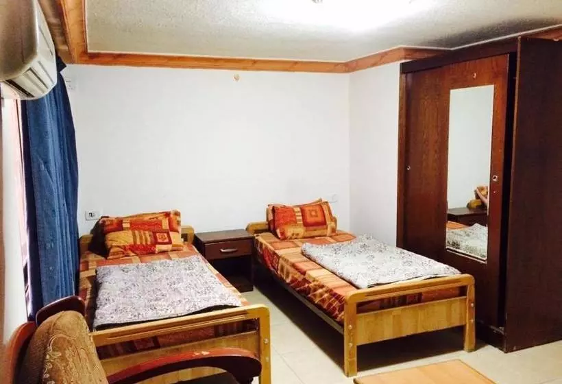 Al Reem  Apartments