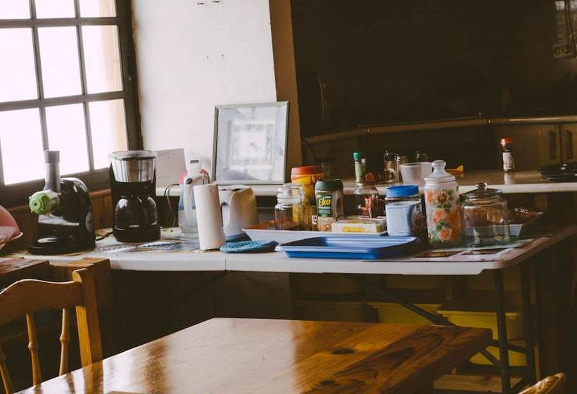 Blue Canary Hostel Adults Only