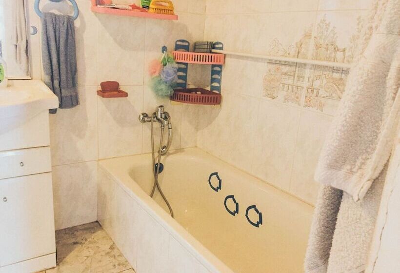 Blue Canary Hostel Adults Only