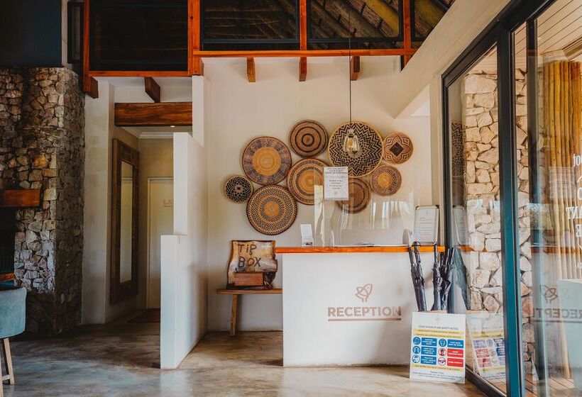 בית מלון כפרי Barefoot Addo Elephant Lodge