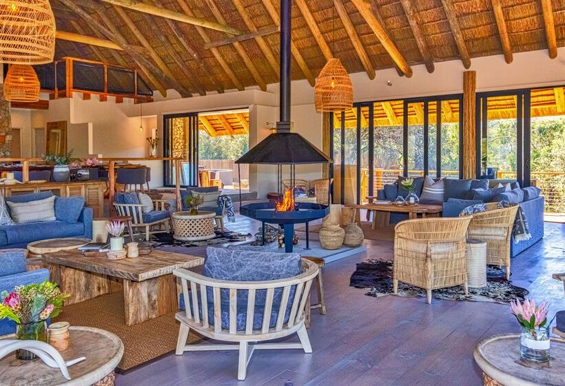 בית מלון כפרי Barefoot Addo Elephant Lodge