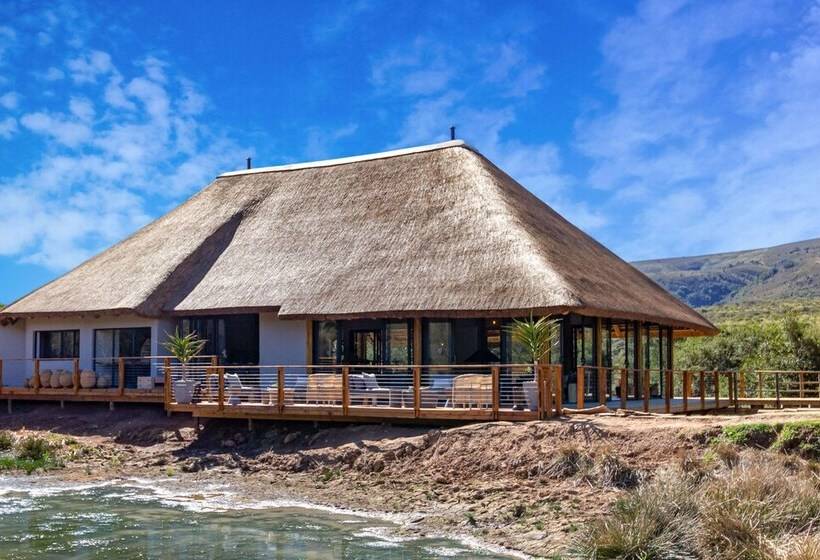 בית מלון כפרי Barefoot Addo Elephant Lodge