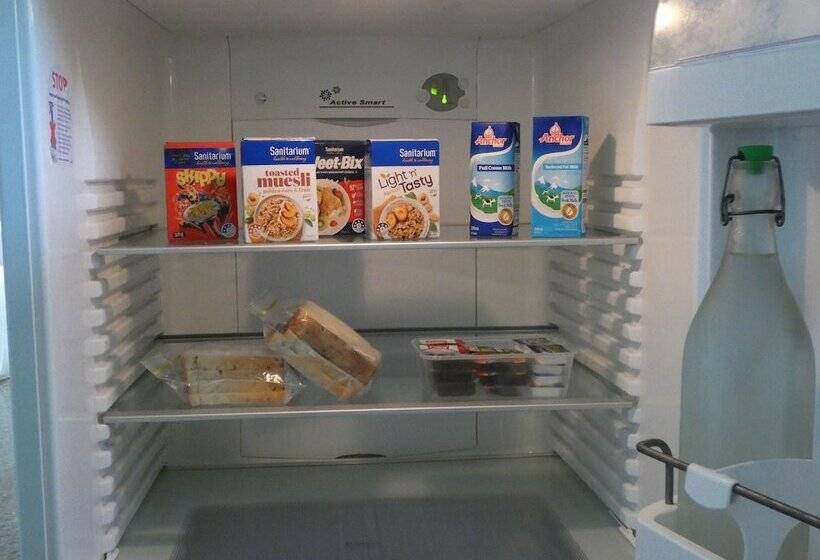 پانسیون Aroa Kainga Bungalows And Apartment