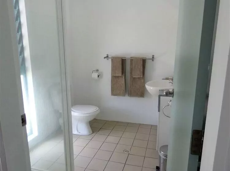 پانسیون Aroa Kainga Bungalows