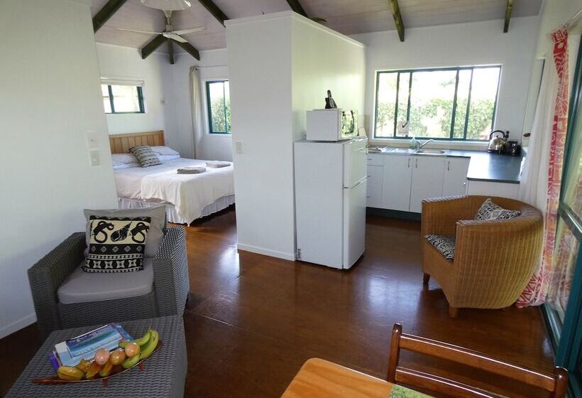 پانسیون Aroa Kainga Bungalows And Apartment