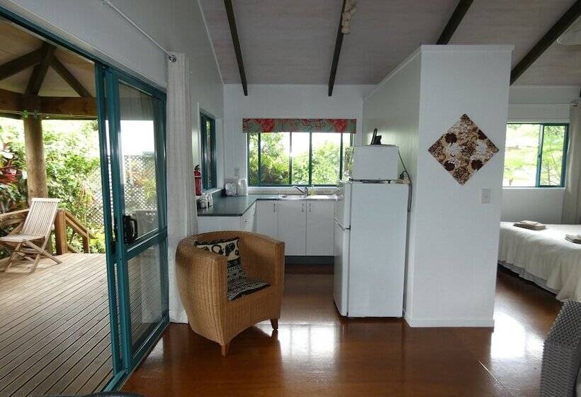 پانسیون Aroa Kainga Bungalows And Apartment